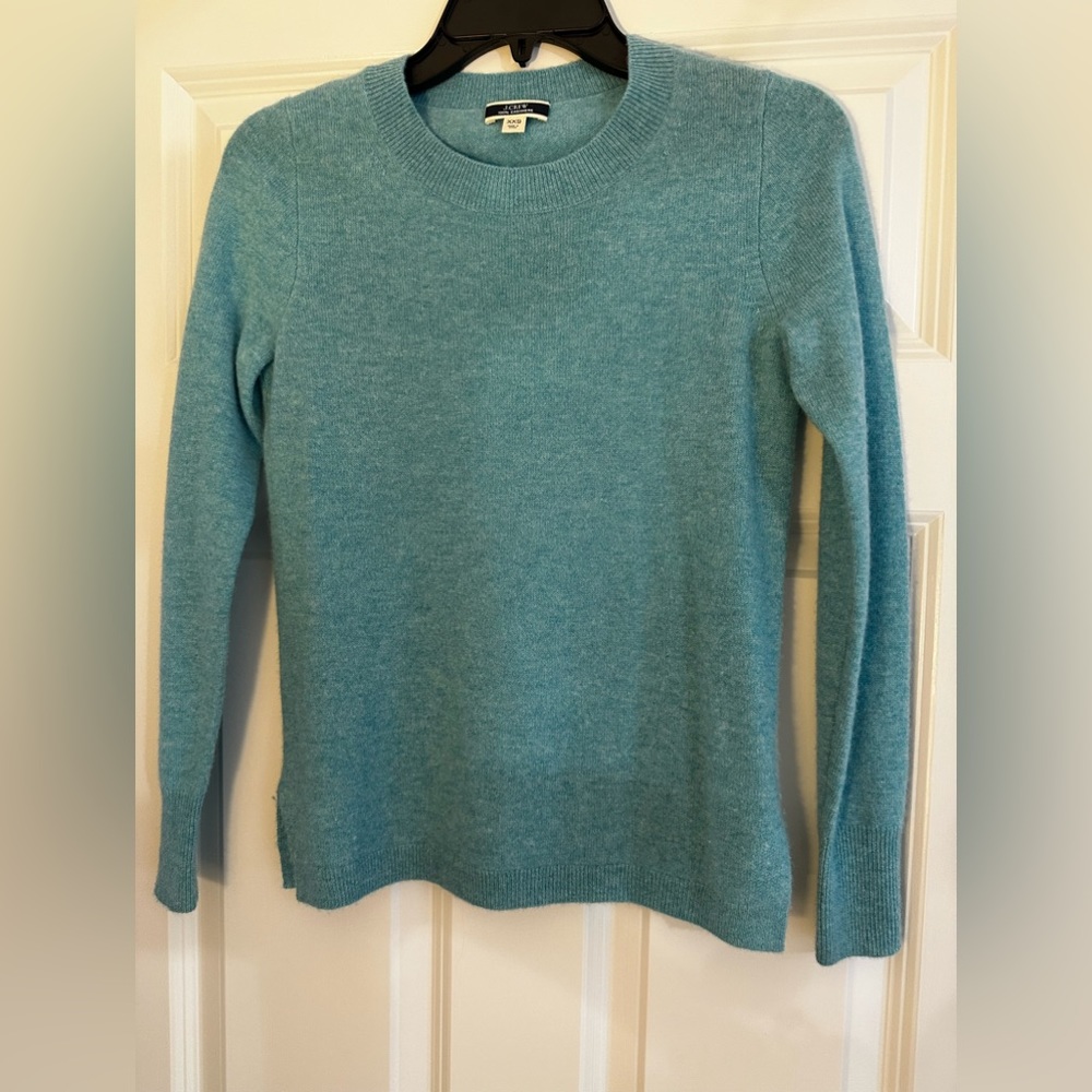 J Crew women’s cashmere sweater